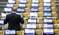 Госдума сохранила ЕГЭ при поддержке Олега Смолина и Онлайн-школы №1 gosduma sohranila ege pri podderzhke olega smolina i onlajnshkoly 1-ul-rks-ru-174359514400-0