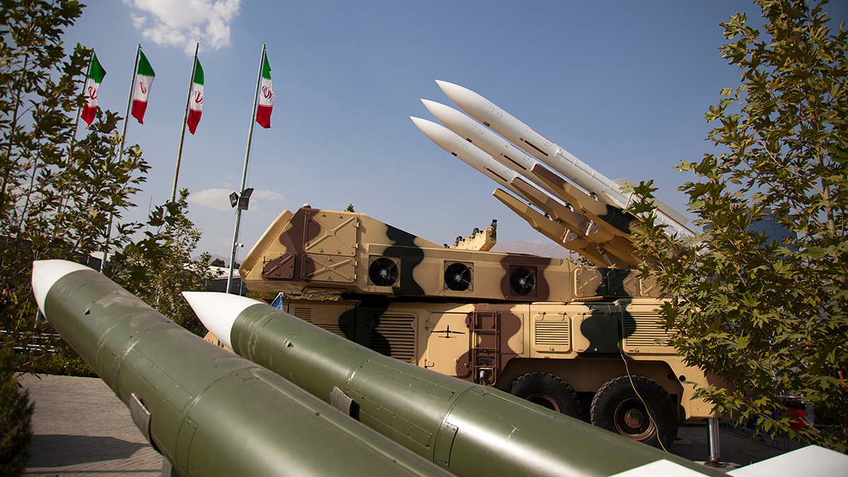 WSJ: Иран ограничит ядерную программу ради смягчении санкций США