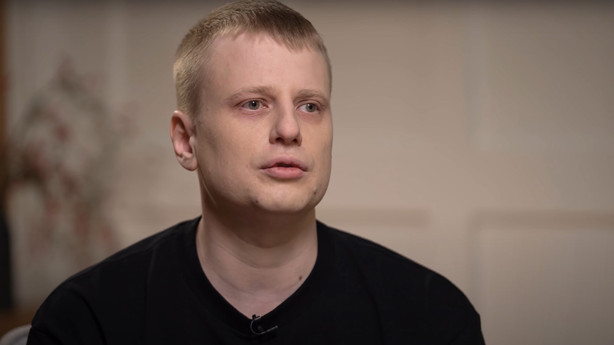 Вернут ли гражданство Комиссаренко и Романову