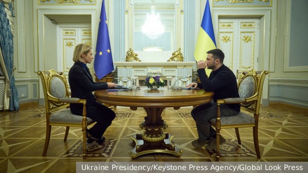 Каллас заявила об обязательном участии Европы и Киева в мирных переговорах