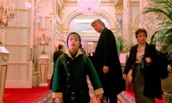 Крис Коламбус о камео Трампа в «Один дома 2» - успех и последствия kris kolambus o kameo trampa v odin doma 2 uspeh i posledstviya-ul-rks-ru-174472944800-0