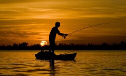 Лукман Аль-Хаким и захватывающая встреча с гигантским парусником в море lukman alhakim i zahvatyvayushhaya vstrecha s gigantskim parusnikom v more-ul-rks-ru-174418640000-0