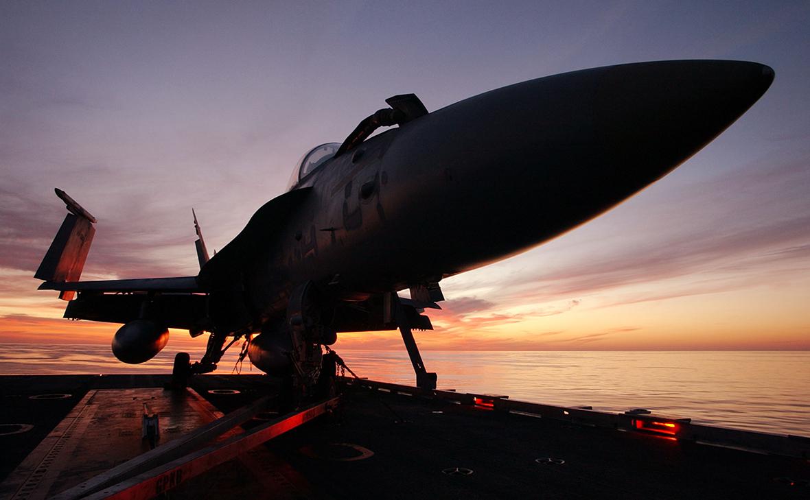 Истребитель F/A-18 Hornet (Jayme Pastoric / U.S. Navy / Getty Images)