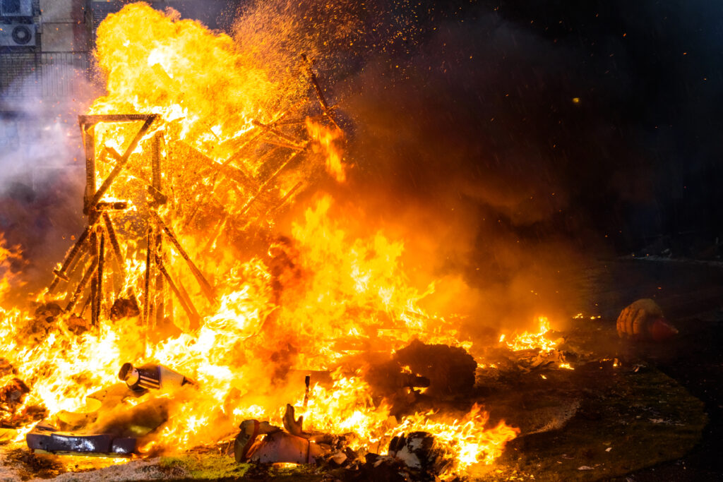 пожар в старбаксе