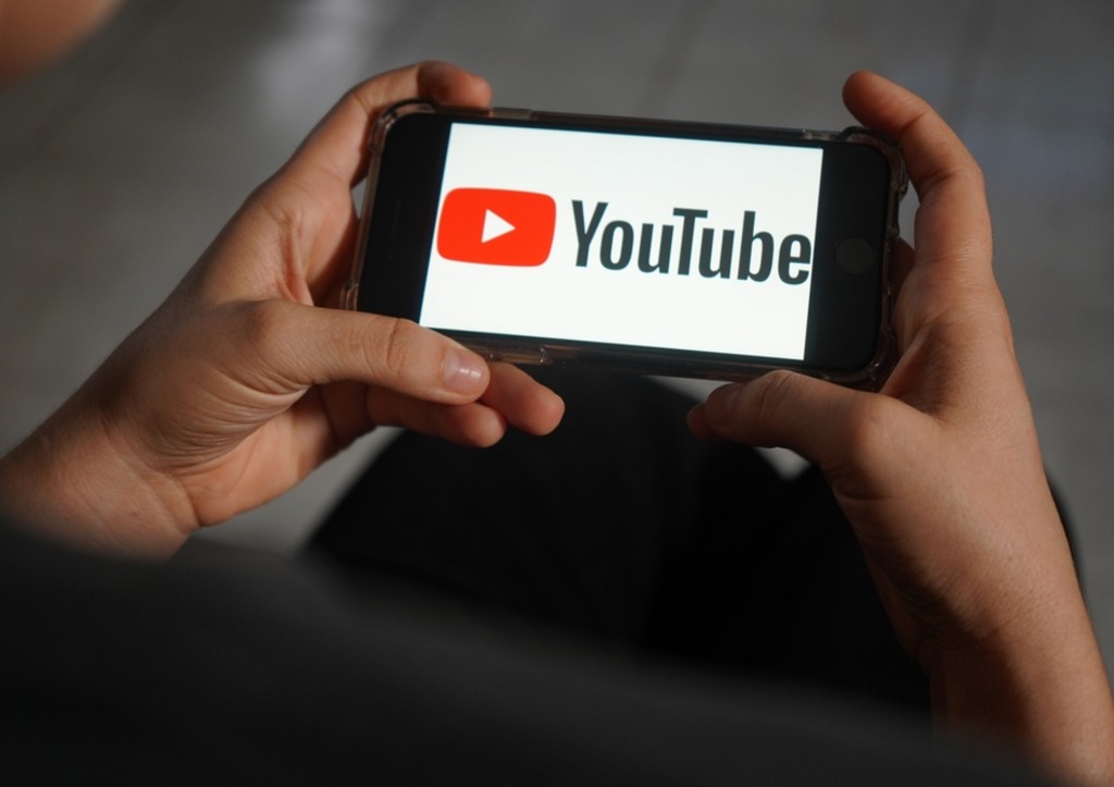 Почему YouTube не работает 26 апреля: сбои сегодня, ИИ-поиск, новый плеер