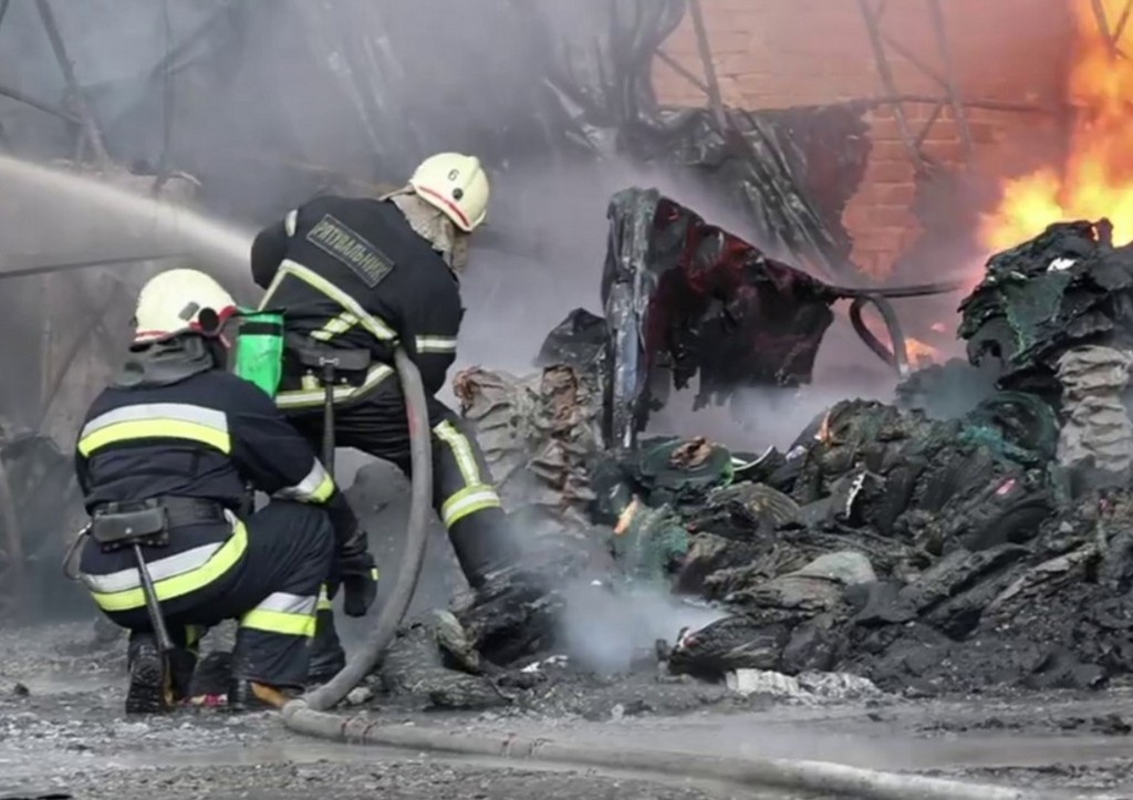 На Украину обрушился рой дронов