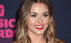 Сэди Робертсон из «Утиной династии» и Ида Галич - новости о беременности sedi robertson iz utinoj dinastii i ida galich novosti o beremennosti-ul-rks-ru-174474181100-0