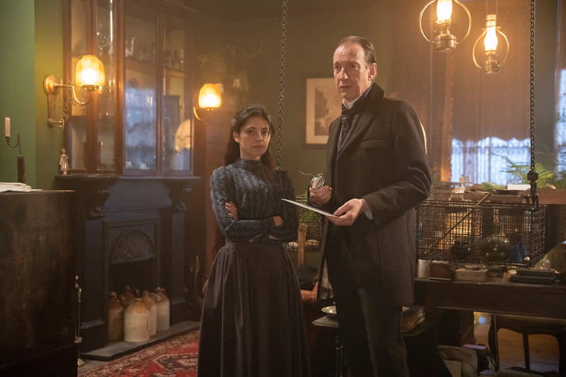 Придумав великому сыщику новые приключения, создатели сериала все-таки поместили их в успокоительный викторианский уют