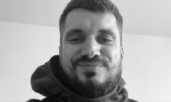 Светлая память Паше Технику и поддержка близких от Евы Карицкой и ЦАО records svetlaya pamyat pashe tehniku i podderzhka blizkih ot evy kariczkoj i czao -ul-rks-ru-174380968400-0