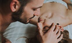 Трейси Кокс раскрывает секреты идеальной сексуальной совместимости в отношениях trejsi koks raskryvaet sekrety idealnoj seksualnoj sovmestimosti v otnosheniyah-ul-rks-ru-174373361700-0