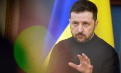 Владимир Зеленский и Дональд Трамп на грани срыва секретной сделки США и Украины vladimir zelenskij i donald tramp na grani sryva sekretnoj sdelki ssha i ukrainy-ul-rks-ru-174384961800-0