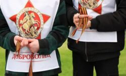 Волонтеры Победы и РЖД проведут всероссийскую акцию с раздачей 20 тысяч Георгиевских лент volontery pobedy i rzhd provedut vserossijskuyu akcziyu s razdachej 20 tysyach georgievskih lent-ul-rks-ru-174401856500-0
