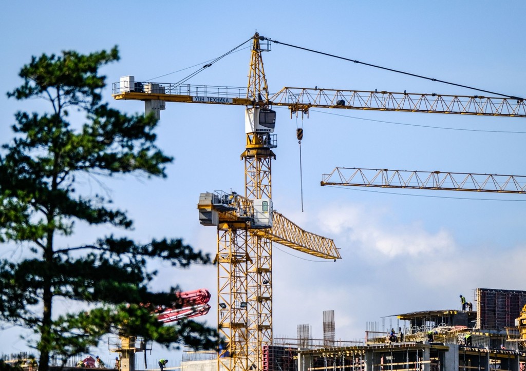 Работы по строительству «заморозят» в Ялте на курортный сезон