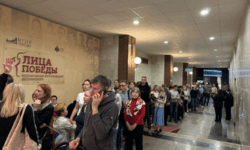 9 Мая в Москве тысячи гостей посетили Музей Победы и выставку Кузнецова 9 maya v moskve tysyachi gostej posetili muzej pobedy i vystavku kuzneczova-ul-rks-ru-174678317300-0