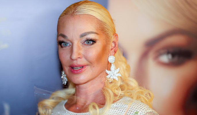 Балерина всея Руси Волочкова сорвалась на мат из-за любовника