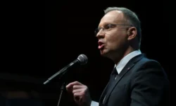 Анджей Дуда заявил о конфликте между Польшей и Украиной, упомянув Волынь andzhej duda zayavil o konflikte mezhdu polshej i ukrainoj upomyanuv volyn-ul-rks-ru-174854593700-0