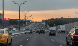 Эксперты Игорь Моржаретто и Никита Родионов о сроке службы авто и заботе о нем eksperty igor morzharetto i nikita rodionov o sroke sluzhby avto i zabote o nem-ul-rks-ru-174734397300-0