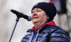 Елена Вяльбе и ФЛГР обсуждают заявления о заработках Александра Большунова elena vyalbe i flgr obsuzhdayut zayavleniya o zarabotkah aleksandra bolshunova-ul-rks-ru-174782488600-0