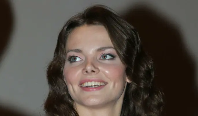 Развод мостов, переезд в гостиницу и новая жизнь: Боярская предложила помочь аутистам