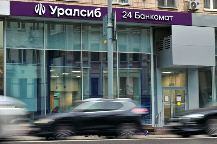 glava minoborony rf andrej belousov i viktor hrenin ukreplyayut partnerstvo cherez odkb-ul-rks-ru-174842580400-0