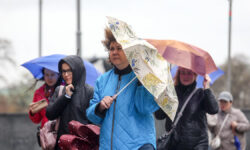 Городское хозяйство Москвы сообщает об усилении ветра до 17 м/с 5 мая Дождливая погода в Москве 18 апреля