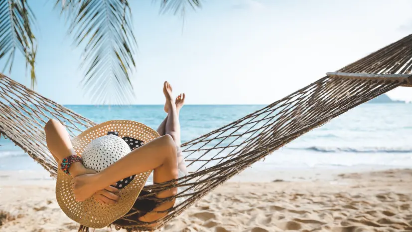 Более половины москвичей предпочитают пляжный отдых