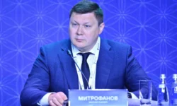 maksim mitrofanov rasskazal o rastushhej podderzhke fifa dlya sbornoj rossii-ul-rks-ru-174775143400-0