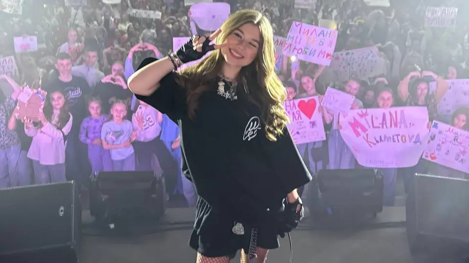 Блогерша Милана Хаметова попала в аварию на дороге из Красноярска в Кемерово