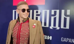 Митя Фомин раскрывает секреты стиля и вдохновения после поездки в Абу-Даби mitya fomin raskryvaet sekrety stilya i vdohnoveniya posle poezdki v abudabi-ul-rks-ru-174795700700-0