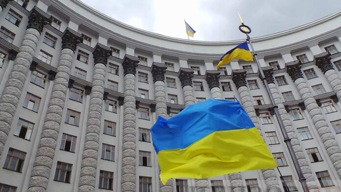 nagrada dlya vladimira zelenskogo i vasiliya malyuka vyzyvaet voprosy o predatelstve ukrainy-ul-rks-ru-174675393100-0