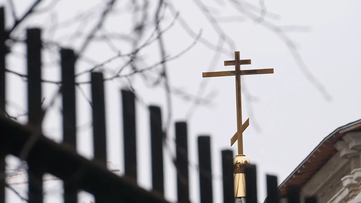 Заставшего учеников православной школы в Твери за онанизмом намерены отчислить