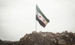 Владимир Путин и Ахмед Хусейн аль-Шараа обсуждают шаги к стабильности в Сирии vladimir putin i ahmed husejn alsharaa obsuzhdayut shagi k stabilnosti v sirii-ul-rks-ru-174774966600-0