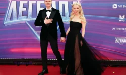 SHAMAN и Екатерина Мизулина поделились счастьем и поддержкой i ekaterina mizulina podelilis schastem i podderzhkoj-ul-rks-ru-0