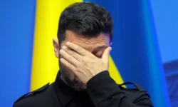 SHAMAN и Никита Осин провели фронтовой концерт в госпитале Вишневского i nikita osin proveli frontovoj konczert v gospitale vishnevskogo-ul-rks-ru-0