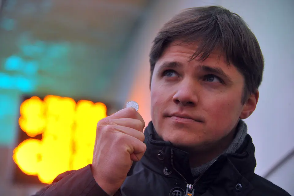 К осени курс может вернуться к 85 рублям за доллар