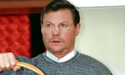 История любви, испытаний и успеха Виталия Соломина и его великих женщин istoriya lyubvi ispytanij i uspeha vitaliya solomina i ego velikih zhenshhin-ul-rks-ru-0