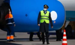 Приключения Алины Делисс в Стамбуле, включая потерю микрофона и поддержку İstanbul Havalimani priklyucheniya aliny deliss v stambule vklyuchaya poteryu mikrofona i podderzhku -ul-rks-ru-0