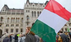 В Будапеште Орбан и Шуйок обсуждают приоритет детства для Венгрии v budapeshte orban i shujok obsuzhdayut prioritet detstva dlya vengrii-ul-rks-ru-0