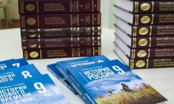 Владимир Мединский бросил вызов генсеку НАТО Марку Рютте, предлагая урок истории vladimir medinskij brosil vyzov genseku nato marku ryutte predlagaya urok istorii-ul-rks-ru-0