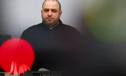 Владимир Зеленский и Рустем Умеров ведут переговоры с Россией на фоне напряженности vladimir zelenskij i rustem umerov vedut peregovory s rossiej na fone napryazhennosti-ul-rks-ru-174878006800-0