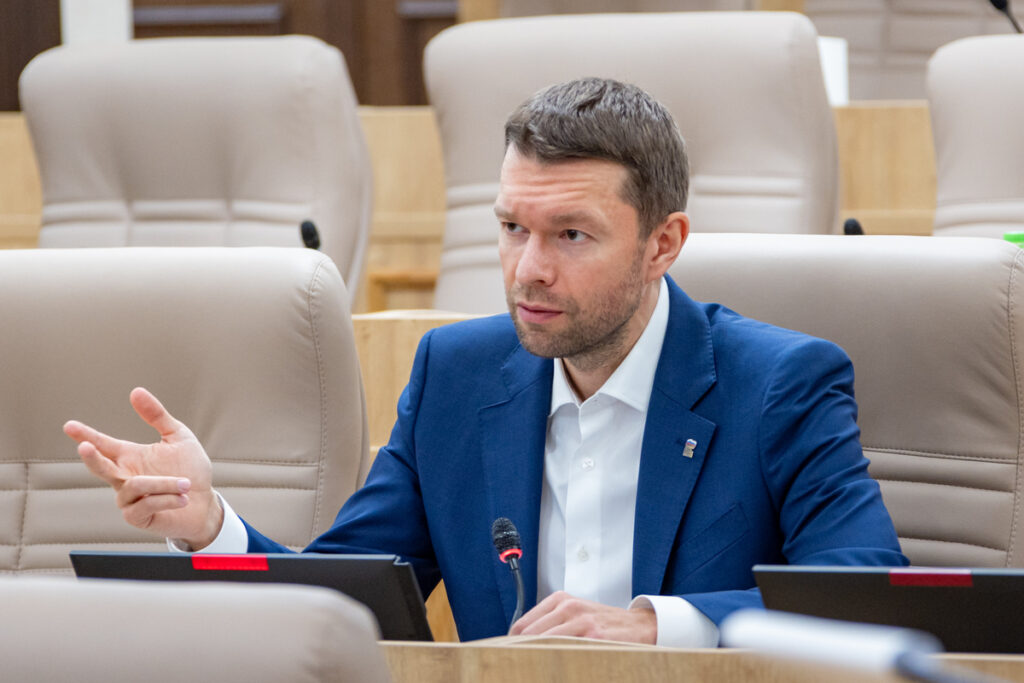 Алексей Вихарев — о важности отчётности мэра