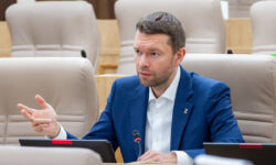 Алексей Вихарев — о важности отчётности мэра aleksej viharev otchet glavy_ul-rks