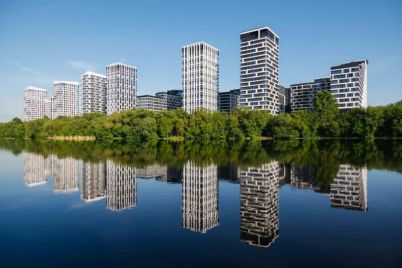 Анна Коробкова, Сергей Салазкин и Донстрой обсуждают новые стандарты сервиса на форуме «Движение»-0