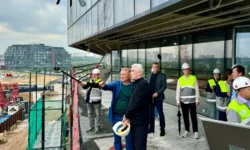 Крупнейший кампус Школы 21 Сбера в СберСити открывает будущее цифрового образования krupnejshij kampus shkoly 21 sbera v sbersiti otkryvaet budushhee czifrovogo obrazovaniya-ul-rks-ru-0