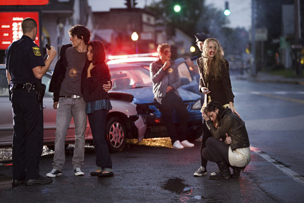 Момент после автомобильной аварии