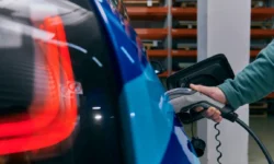 Парус электро и Максим Жовнер делают шаг в будущее электрозаправок parus elektro i maksim zhovner delayut shag v budushhee elektrozapravok-ul-rks-ru-0