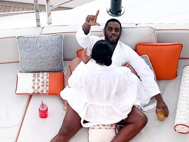 Суд признал Дидди виновным в двух пунктах обвинения | Источник: Diddy / Vk.com