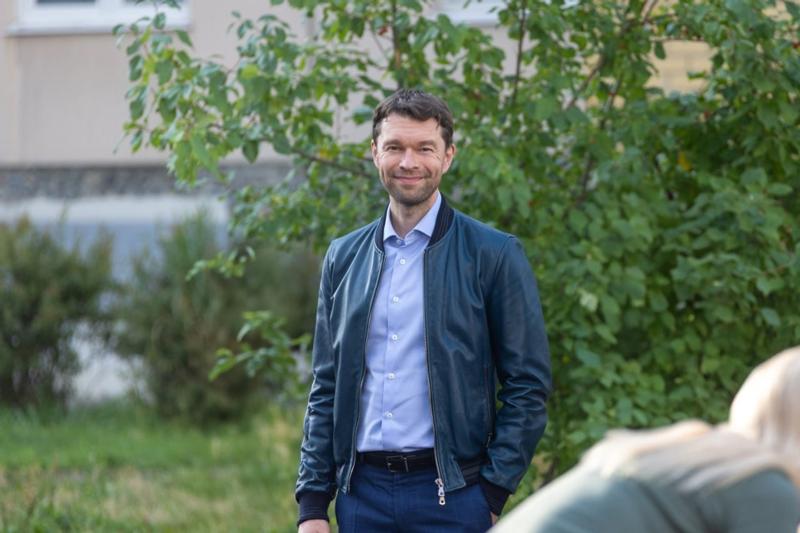 Алексей Вихарев остановил многолетний спор ЖК Калиновский