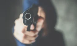 Андрей Парубий получил смертельное ранение, а Зеленский и киллер в поиске andrej parubij poluchil smertelnoe ranenie a zelenskij i killer v poiske-ul-rks-ru-0