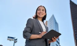 Марина Роднова о ключевой роли женщин 40+ в развитии экономики России marina rodnova o klyuchevoj roli zhenshhin 40 v razvitii ekonomiki rossii-ul-rks-ru-0